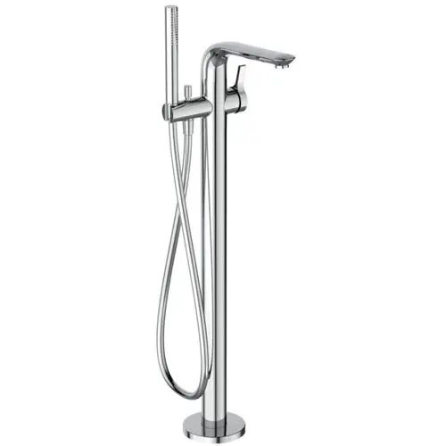 Freistehende Wannenarmatur von Ideal Standard, mit seitlichem Handbrauseanschluss und schlankem, verchromtem Design. Ideal für moderne Badezimmerlösungen.